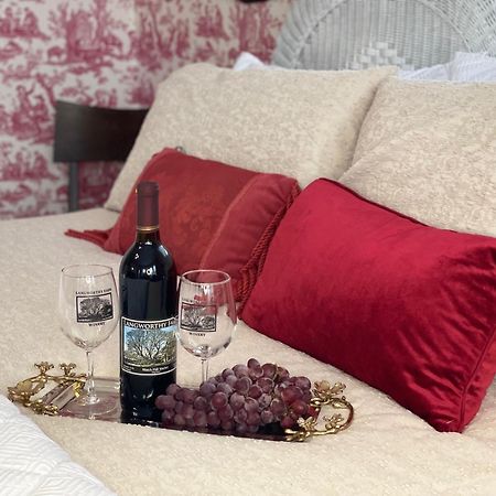 The Langworthy Inn & Winery Westerly Zimmer foto